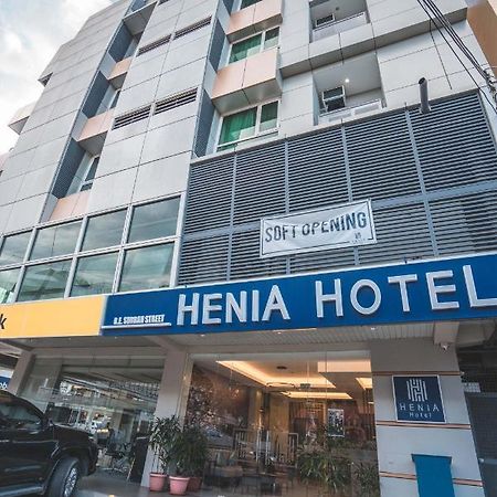 Henia Hotel Dumaguete City Екстер'єр фото